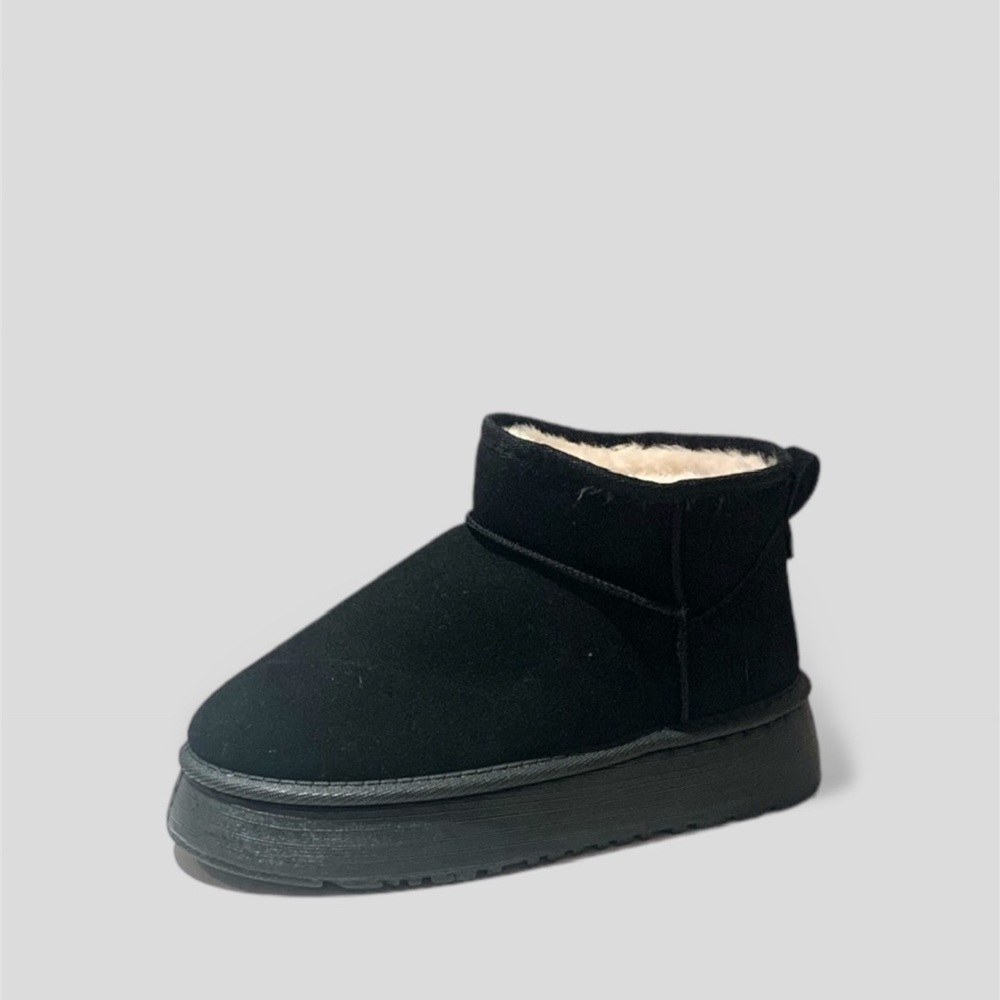 Women’s Ultra Mini Platform Faux Fur Lined Boots in Black Faux Suede, US 8 - Picture 5 of 10